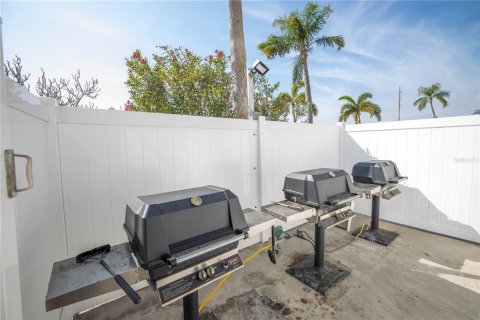 Copropriété à vendre à Saint Petersburg, Floride: 2 chambres, 109.16 m2 № 2135770 - photo 13