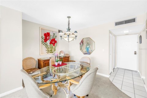 Copropriété à vendre à Saint Petersburg, Floride: 2 chambres, 109.16 m2 № 2135770 - photo 23