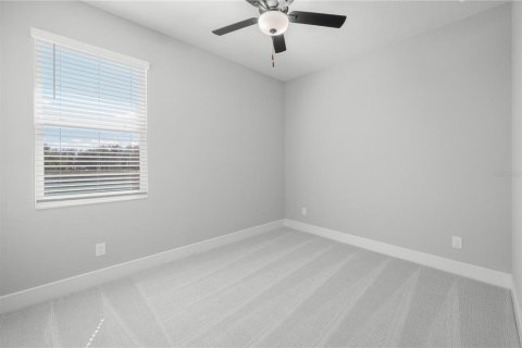 Villa ou maison à vendre à Fruitland Park, Floride: 4 chambres, 196.49 m2 № 2277797 - photo 22