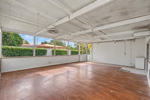 Casa en venta en Temple Terrace, Florida, 4 dormitorios, 182.83 m2 № 2384455 - foto 17
