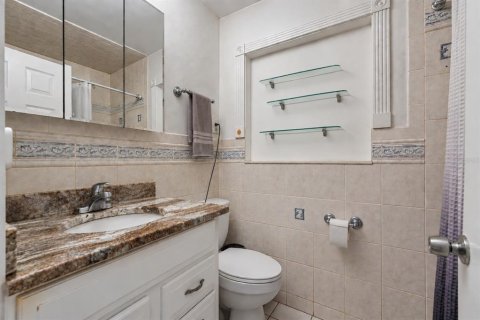 Casa en venta en Temple Terrace, Florida, 4 dormitorios, 182.83 m2 № 2384455 - foto 14