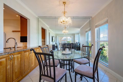 Купить кондоминиум в Бока-Ратон, Флорида 3 комнаты, 100.33м2, № 2147272 - фото 9