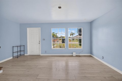 Adosado en venta en West Palm Beach, Florida, 2 dormitorios, 95.32 m2 № 2315733 - foto 6