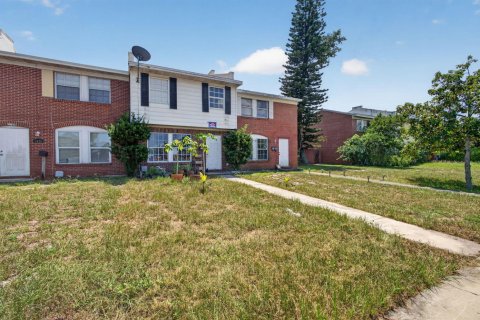 Adosado en venta en West Palm Beach, Florida, 2 dormitorios, 95.32 m2 № 2315733 - foto 3