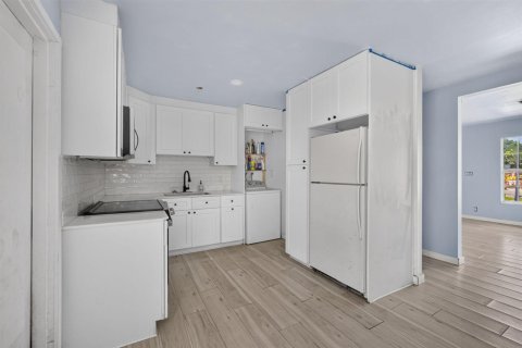 Adosado en venta en West Palm Beach, Florida, 2 dormitorios, 95.32 m2 № 2315733 - foto 12