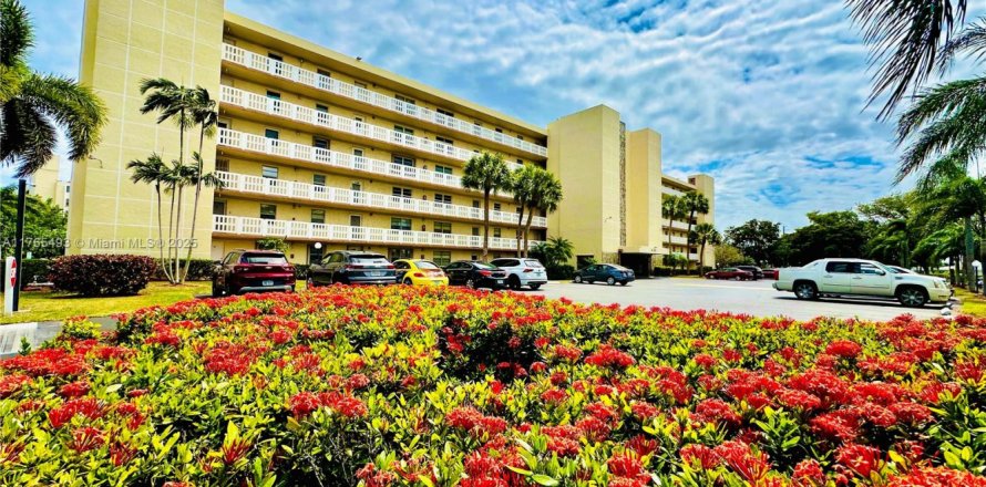 Condominio en Dania Beach, Florida, 2 dormitorios № 1705234