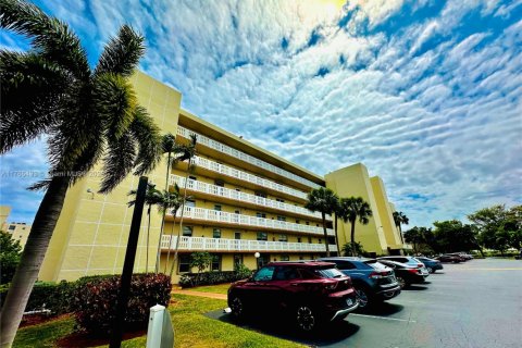 Condominio en venta en Dania Beach, Florida, 2 dormitorios, 110.55 m2 № 1705234 - foto 8