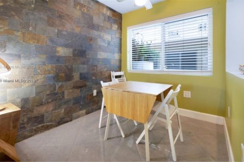 Снять в аренду кондоминиум в Майами-Бич, Флорида 39.95м2, № 1950294 - фото 13