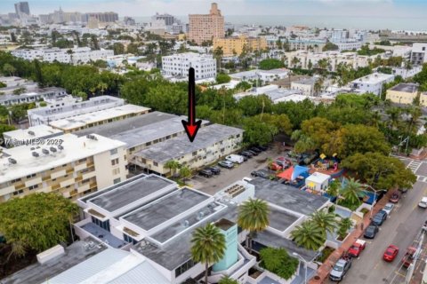 Снять в аренду кондоминиум в Майами-Бич, Флорида 39.95м2, № 1950294 - фото 18