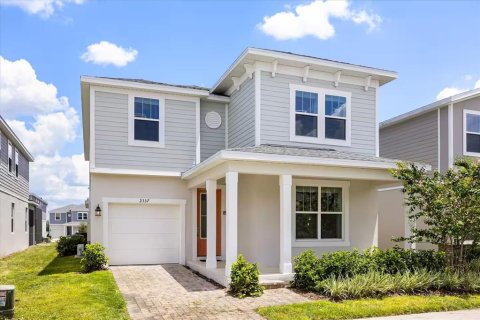 House in Kissimmee, Florida 8 bedrooms, 277.5 sq.m. № 2226583