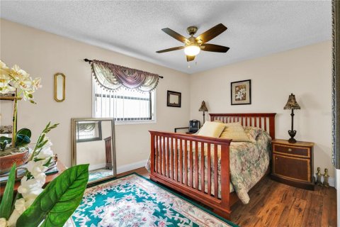 House in Orlando, Florida 3 bedrooms, 167.22 sq.m. № 1818976 - photo 11