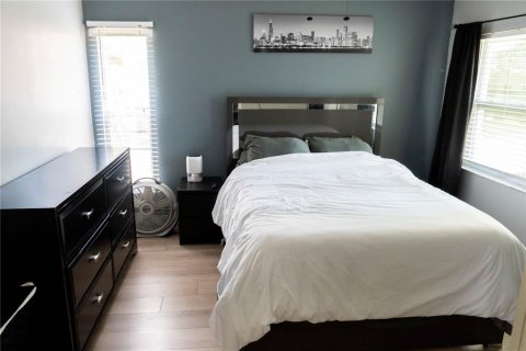 Touwnhouse à vendre à Orlando, Floride: 3 chambres, 100.8 m2 № 1725138 - photo 9