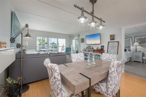 Copropriété à louer à Sarasota, Floride: 1 chambre, 70.23 m2 № 2167394 - photo 10