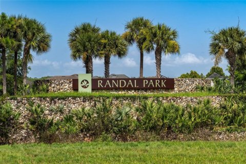 Townhouse in Orlando, Florida 3 bedrooms, 143.91 sq.m. № 2224329