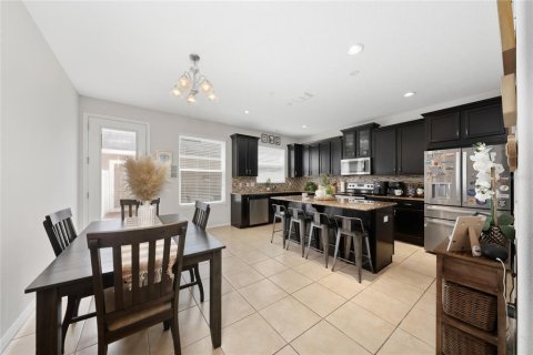 Townhouse in Orlando, Florida 3 bedrooms, 143.91 sq.m. № 2224329 - photo 10