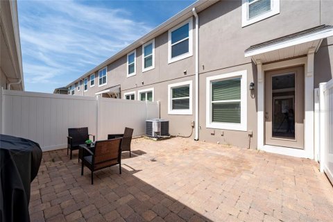 Townhouse in Orlando, Florida 3 bedrooms, 143.91 sq.m. № 2224329 - photo 27