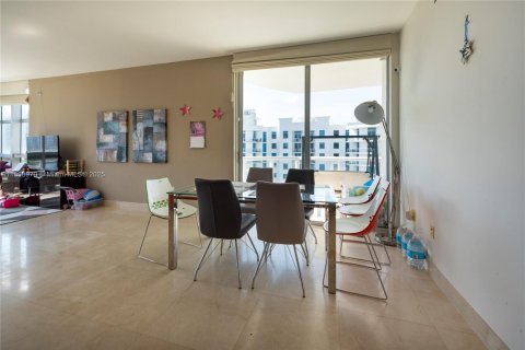 Copropriété à vendre à Aventura, Floride: 3 chambres, 167.04 m2 № 1946327 - photo 4