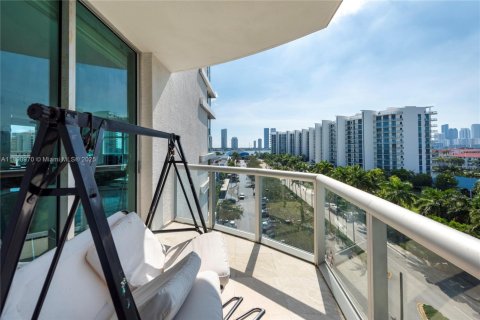 Copropriété à vendre à Aventura, Floride: 3 chambres, 167.04 m2 № 1946327 - photo 17