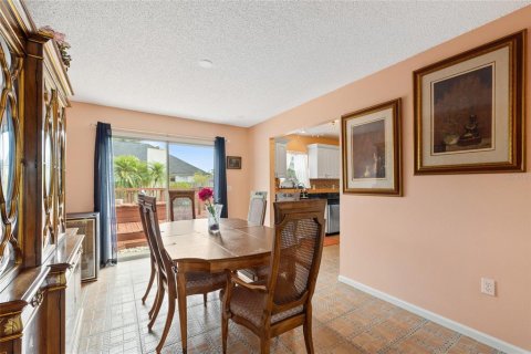 Villa ou maison à vendre à Sarasota, Floride: 3 chambres, 186.55 m2 № 1750033 - photo 12