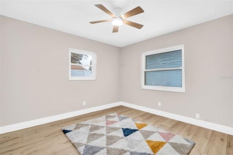 Casa en venta en Dunedin, Florida, 4 dormitorios, 185.8 m2 № 1917821 - foto 23