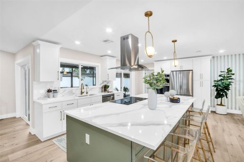 Casa en venta en Dunedin, Florida, 4 dormitorios, 185.8 m2 № 1917821 - foto 7