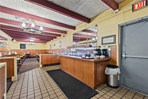 Propiedad comercial en venta en Winter Haven, Florida, 432.83 m2 № 1906408 - foto 7