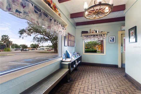 Propiedad comercial en venta en Winter Haven, Florida, 432.83 m2 № 1906408 - foto 4