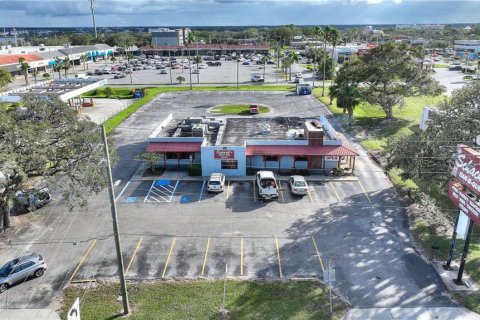 Propiedad comercial en venta en Winter Haven, Florida, 432.83 m2 № 1906408 - foto 1