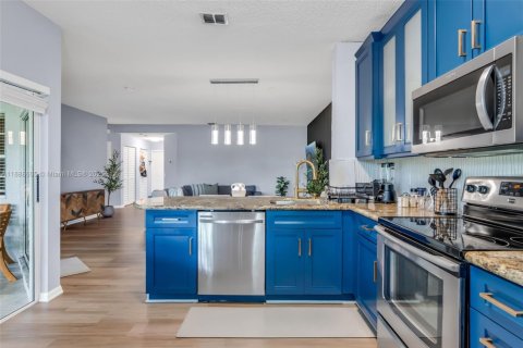 Casa en venta en Boca Raton, Florida, 2 dormitorios, 101.26 m2 № 1942675 - foto 9