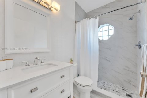 Casa en venta en Boca Raton, Florida, 2 dormitorios, 101.26 m2 № 1942675 - foto 17