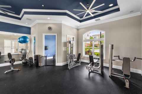 Condo in West Palm Beach, Florida, 2 bedrooms  № 1890121 - photo 25