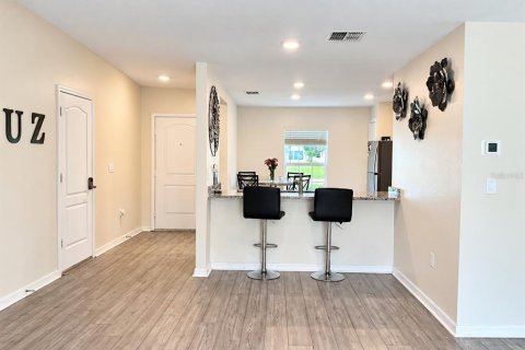 Villa ou maison à vendre à DeLand, Floride: 3 chambres, 120.03 m2 № 2420100 - photo 3