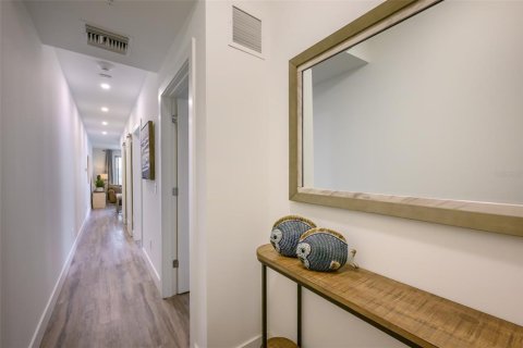 Condominio en alquiler en Sarasota, Florida, 2 dormitorios, 89 m2 № 1069434 - foto 3