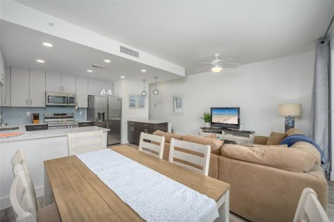 Condominio en alquiler en Sarasota, Florida, 2 dormitorios, 89 m2 № 1069434 - foto 8