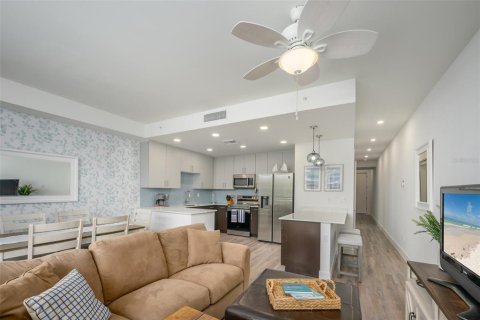 Condominio en alquiler en Sarasota, Florida, 2 dormitorios, 89 m2 № 1069434 - foto 9