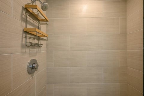 Condominio en alquiler en Sarasota, Florida, 2 dormitorios, 89 m2 № 1069434 - foto 23