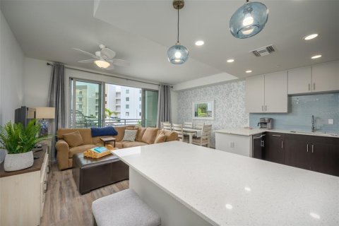 Condominio en alquiler en Sarasota, Florida, 2 dormitorios, 89 m2 № 1069434 - foto 5