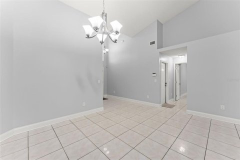 Villa ou maison à vendre à Orlando, Floride: 5 chambres, 217.48 m2 № 2142399 - photo 17