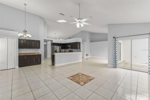 Villa ou maison à vendre à Orlando, Floride: 5 chambres, 217.48 m2 № 2142399 - photo 10