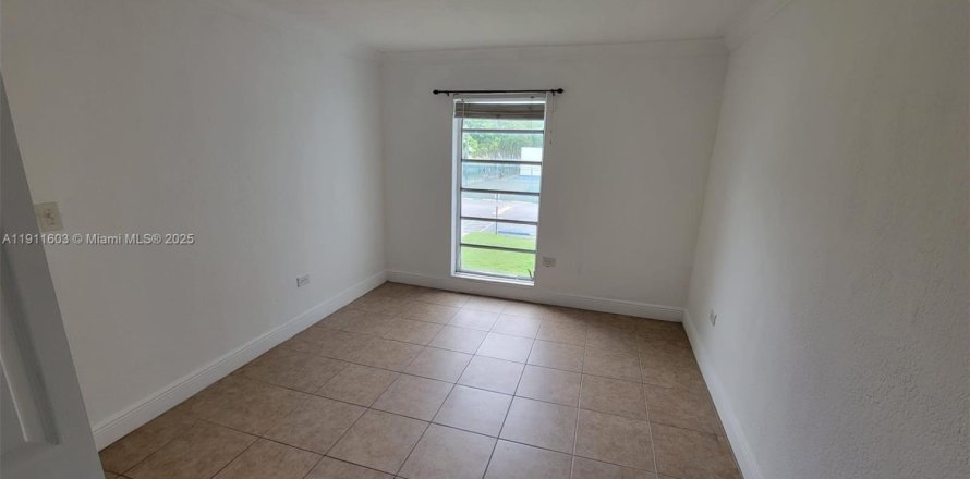 Condo à Miami, Floride, 2 chambres  № 1967551