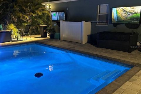 Immobilier commercial à vendre à Saint Petersburg, Floride: 226.31 m2 № 2238309 - photo 25