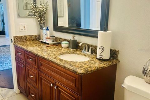 Immobilier commercial à vendre à Saint Petersburg, Floride: 226.31 m2 № 2238309 - photo 19