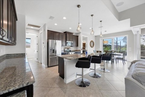 Casa en venta en Port Charlotte, Florida, 3 dormitorios, 183.95 m2 № 1560582 - foto 10