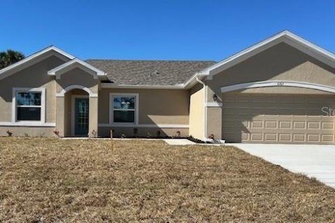 Villa ou maison à Port Charlotte, Floride 3 chambres, 134.34 m2 № 2135839