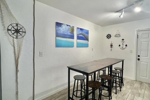 Casa en alquiler en Daytona Beach, Florida, 3 dormitorios, 121.24 m2 № 1915503 - foto 8