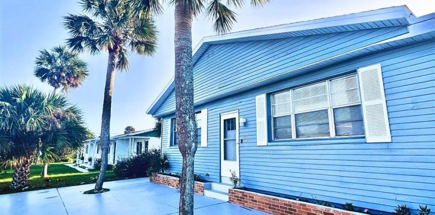 Casa en Daytona Beach, Florida 3 dormitorios, 121.24 m2 № 1915503