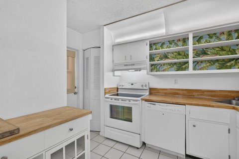 Condominio en venta en Fort Lauderdale, Florida, 2 dormitorios, 90.12 m2 № 2187644 - foto 3