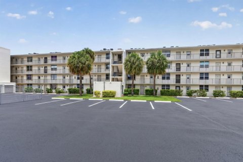 Condo in Fort Lauderdale, Florida, 2 bedrooms  № 2187644
