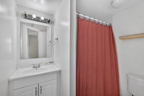 Condominio en venta en Fort Lauderdale, Florida, 2 dormitorios, 90.12 m2 № 2187644 - foto 9