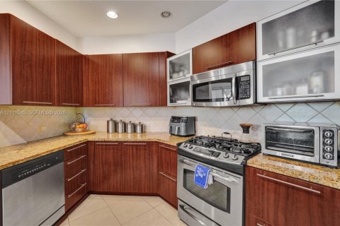 Купить кондоминиум в Санрайз, Флорида 3 спальни, 133.13м2, № 2431261 - фото 24